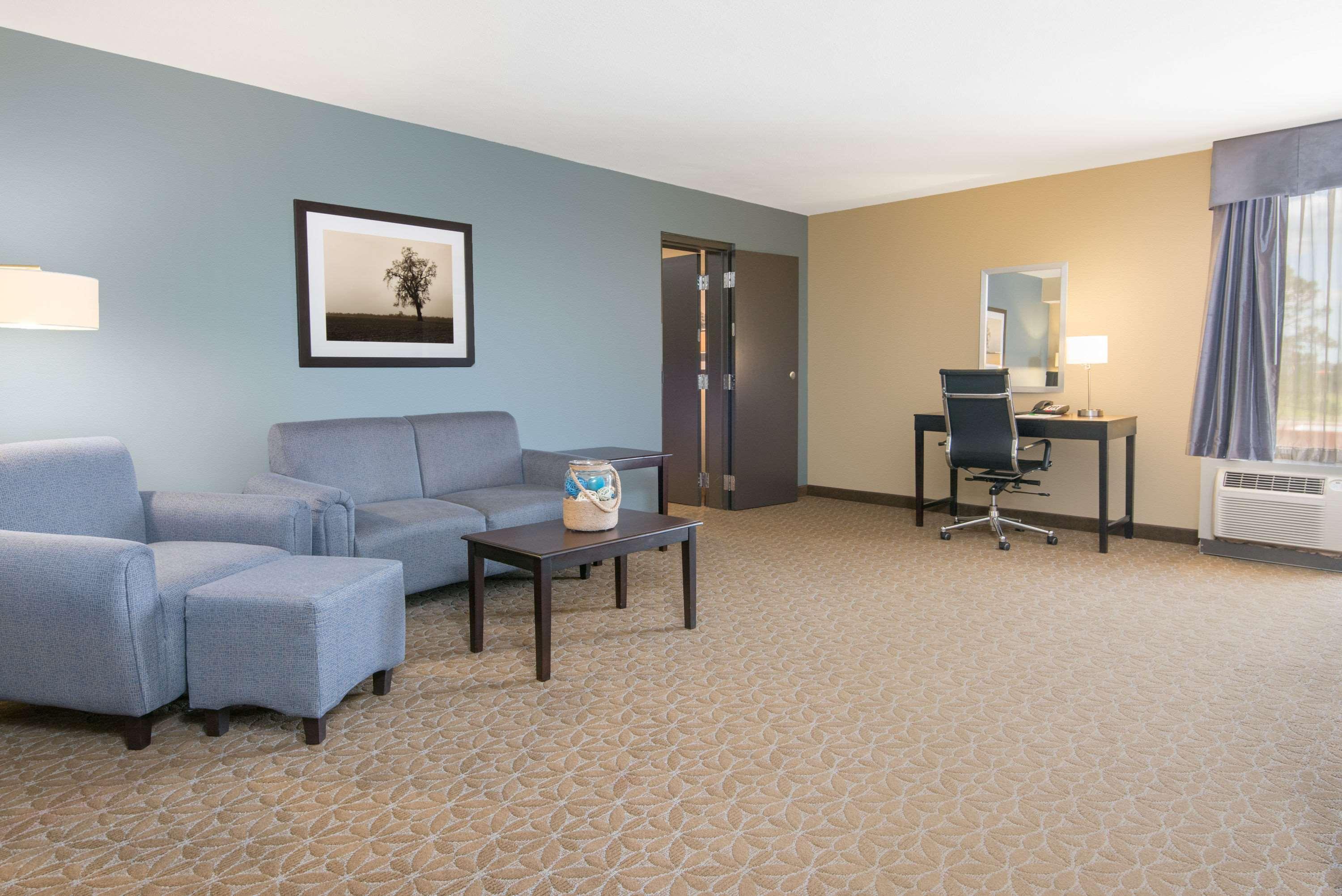 Wyndham Garden Texarkana Екстериор снимка