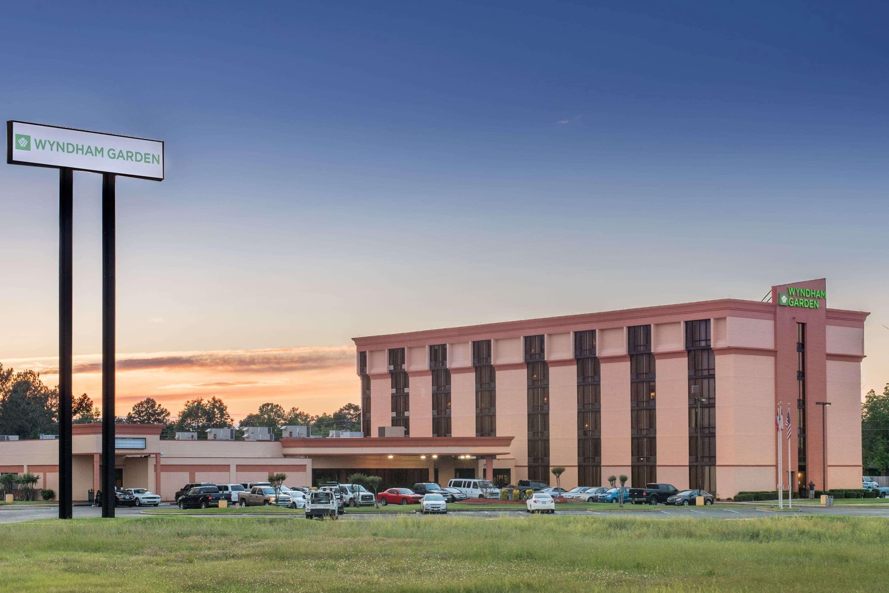Wyndham Garden Texarkana Екстериор снимка