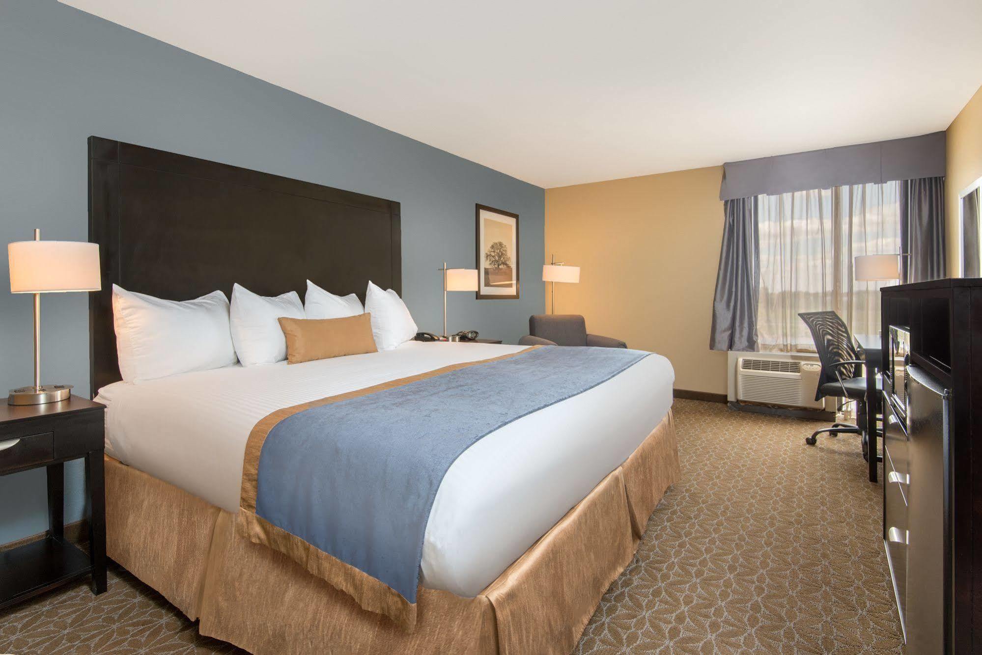 Wyndham Garden Texarkana Екстериор снимка